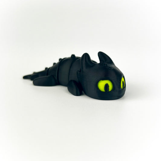 Figurina Dragon Baby Toothless - How To Train Your Dragon 3D, Negru, Flexibil, 8cm