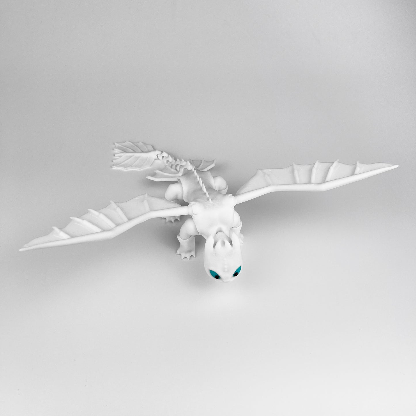 Figurină Dragon Light Fury - How To Train Your Dragon